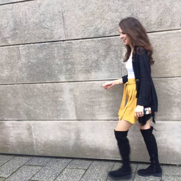 Meet your Posher, Gabriela - Picture 1 of 1